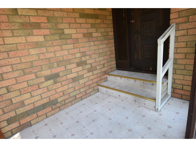 1/32 Mitchells Rd, Moe VIC 3825