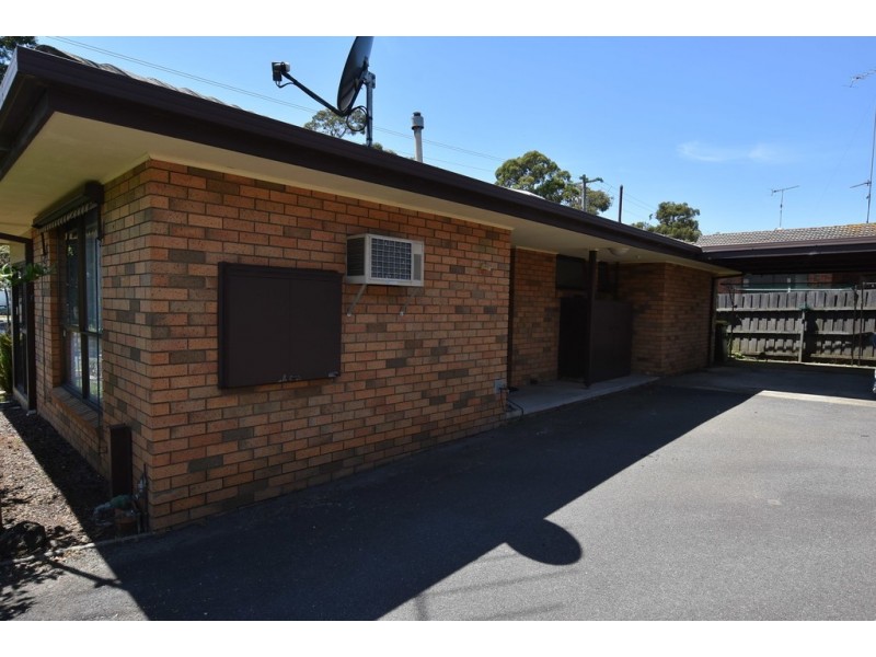 1/32 Mitchells Rd, Moe VIC 3825