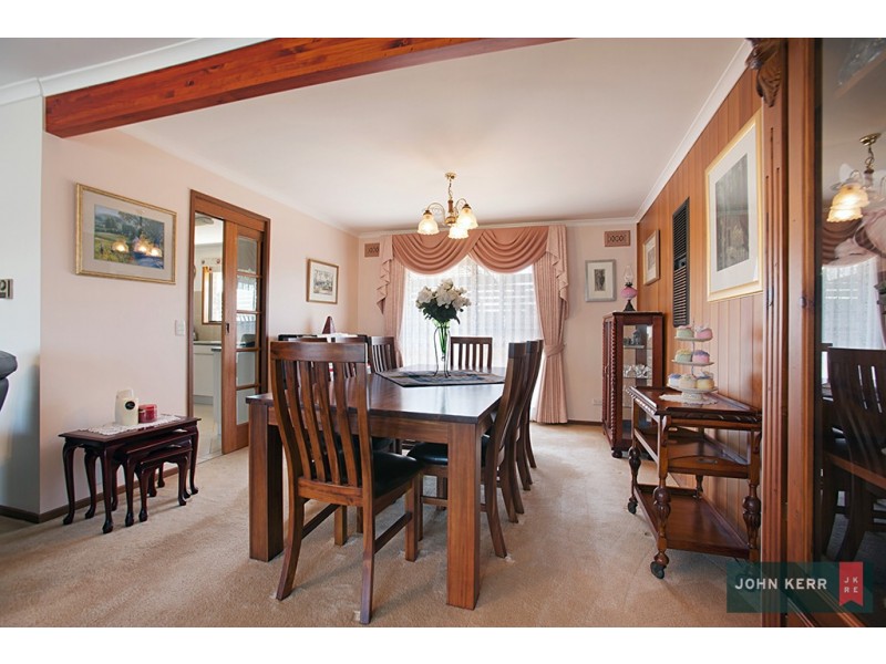 42 Ollerton Avenue, Newborough VIC 3825