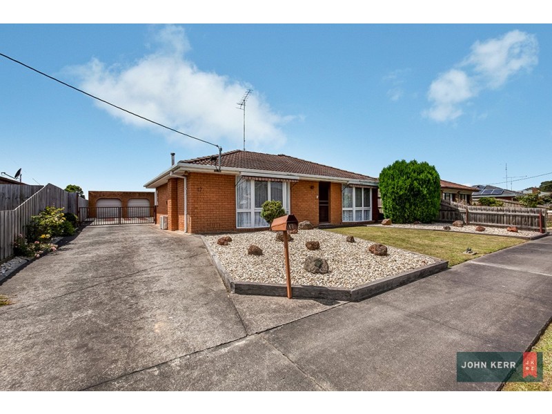 17 Burnside Street, Moe VIC 3825
