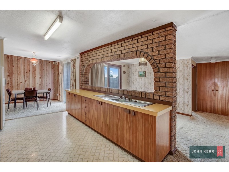 17 Burnside Street, Moe VIC 3825