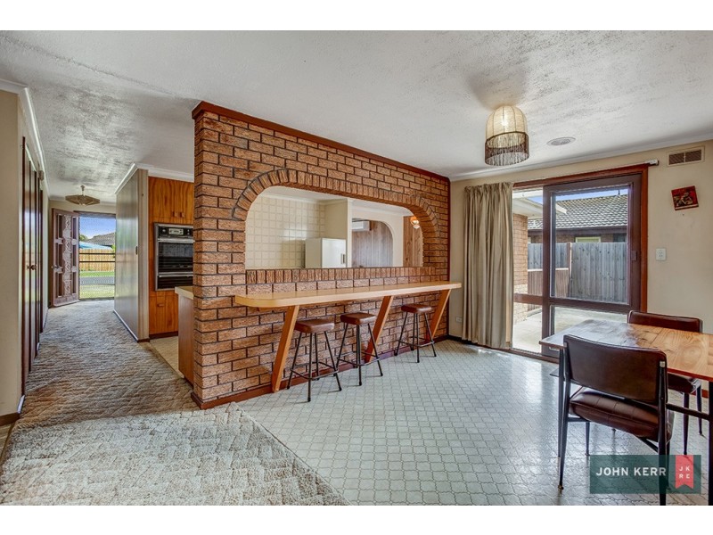 17 Burnside Street, Moe VIC 3825