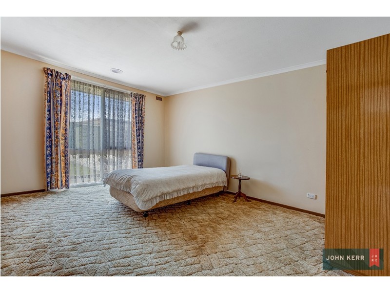 17 Burnside Street, Moe VIC 3825