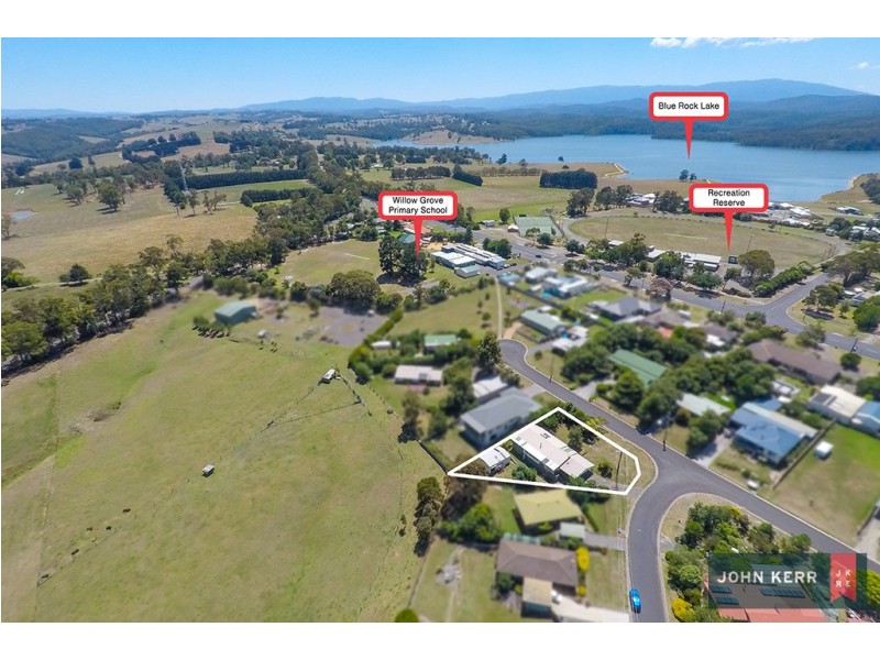 25 Tooronga Road, Willow Grove VIC 3825