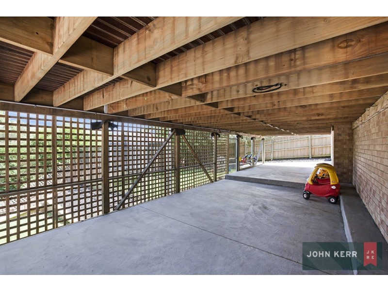 37 Smallburn Avenue, Newborough VIC 3825