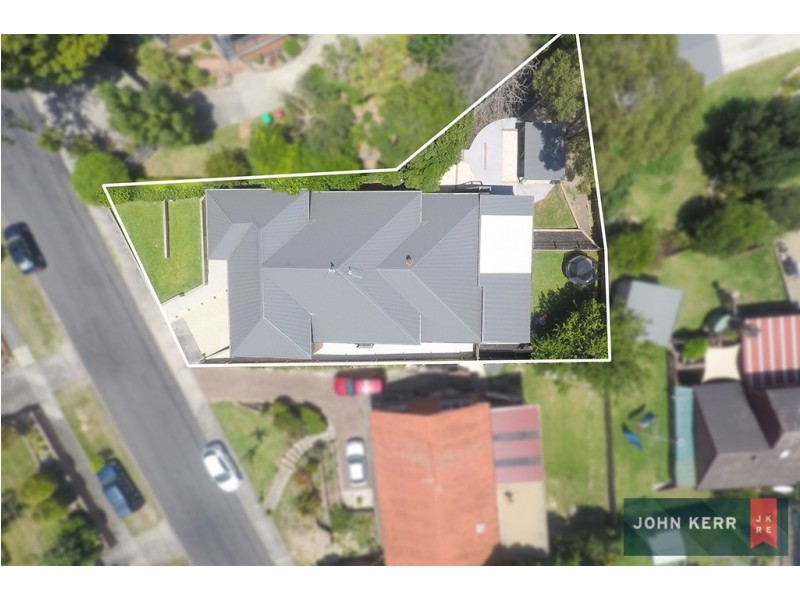 37 Smallburn Avenue, Newborough VIC 3825