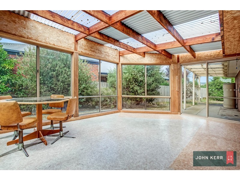 20 Colli Drive, Newborough VIC 3825