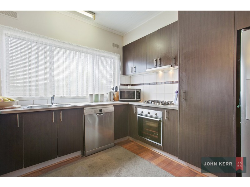 9 Staff Street, Moe VIC 3825