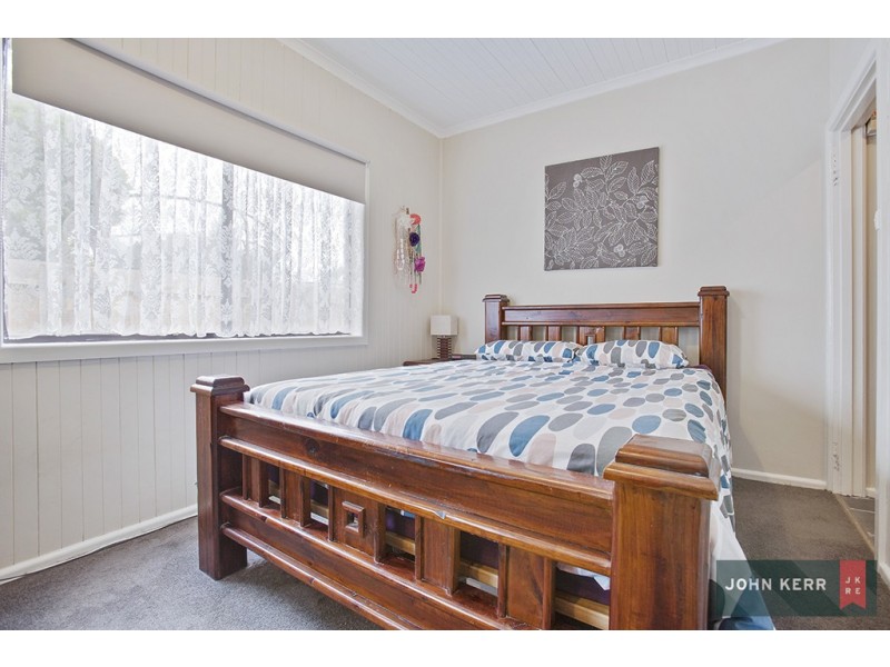 9 Staff Street, Moe VIC 3825