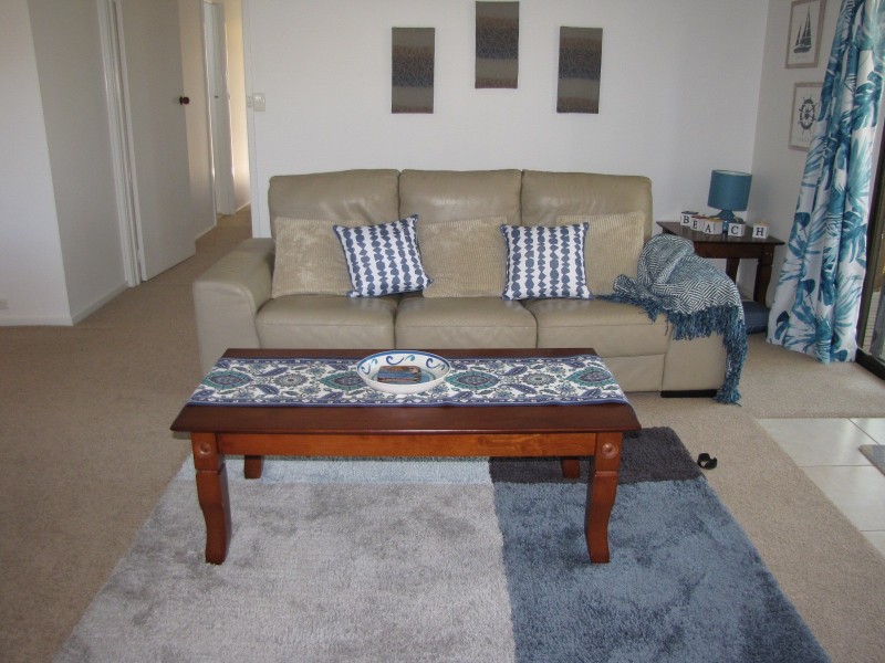4 Roscrea Crescent, Walkerville VIC 3956