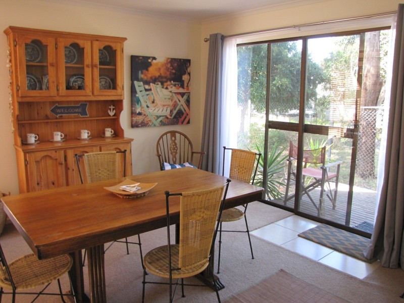 4 Roscrea Crescent, Walkerville VIC 3956