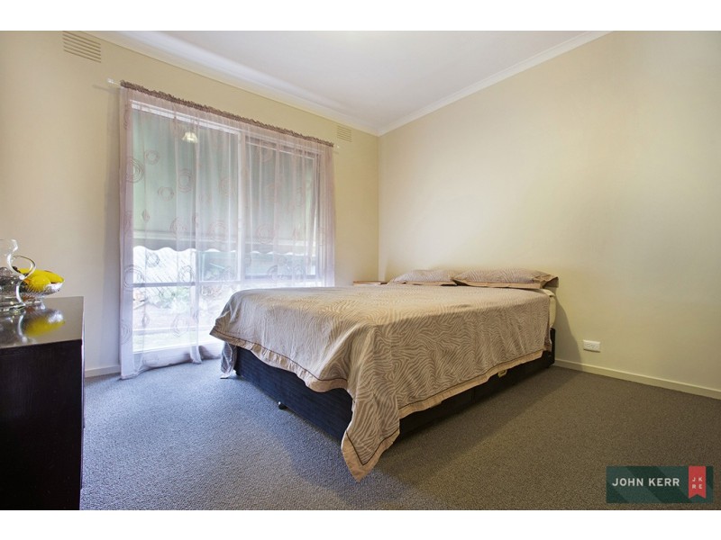 37 St Phillack Crescent, Rawson VIC 3825