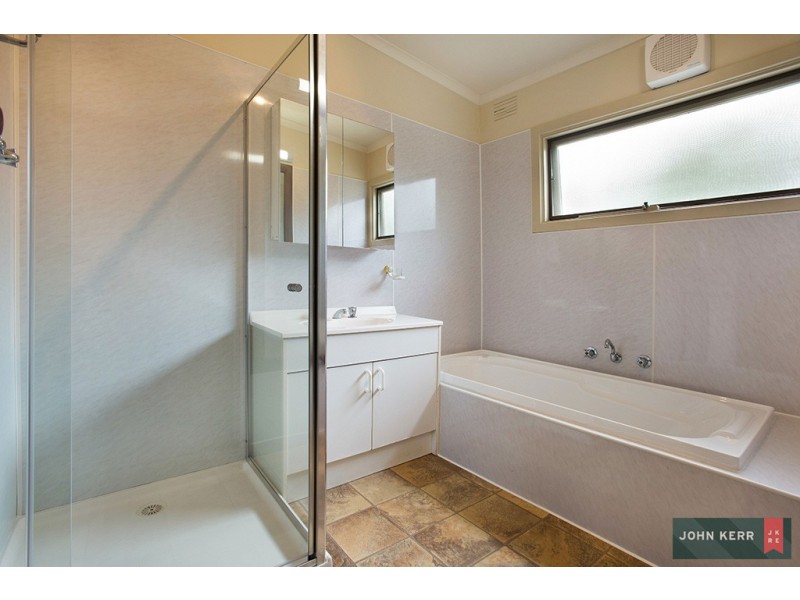 37 St Phillack Crescent, Rawson VIC 3825