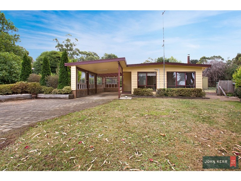 37 St Phillack Crescent, Rawson VIC 3825