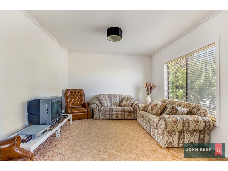 4 Ross Avenue, Moe VIC 3825