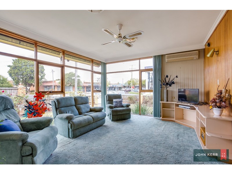 52 Moore Street, Moe VIC 3825
