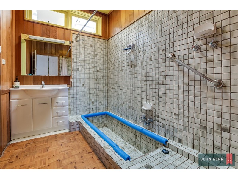 52 Moore Street, Moe VIC 3825