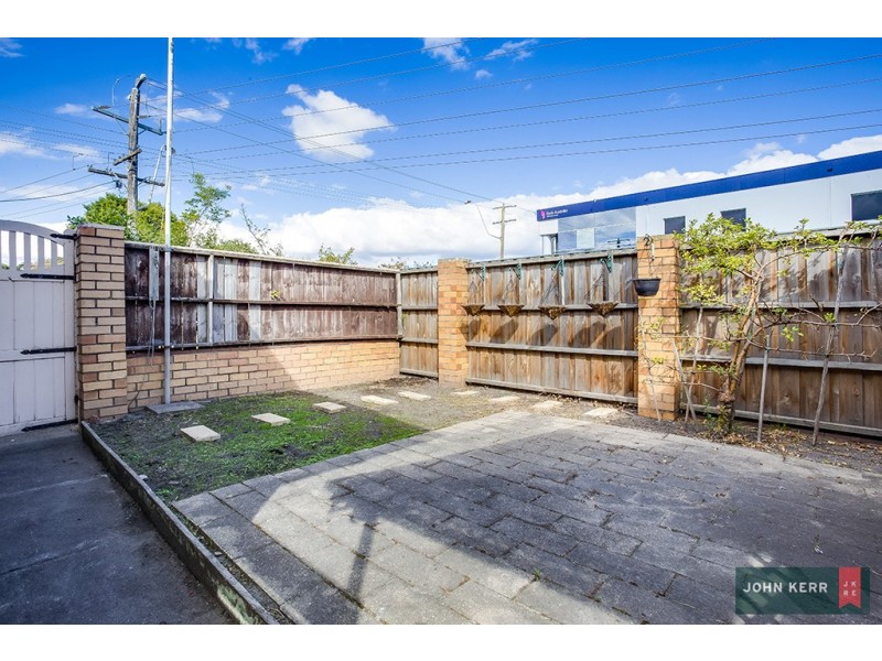 52 Moore Street, Moe VIC 3825