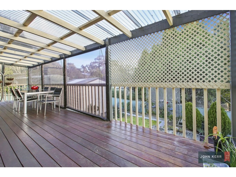 5 Smallburn Avenue, Newborough VIC 3825