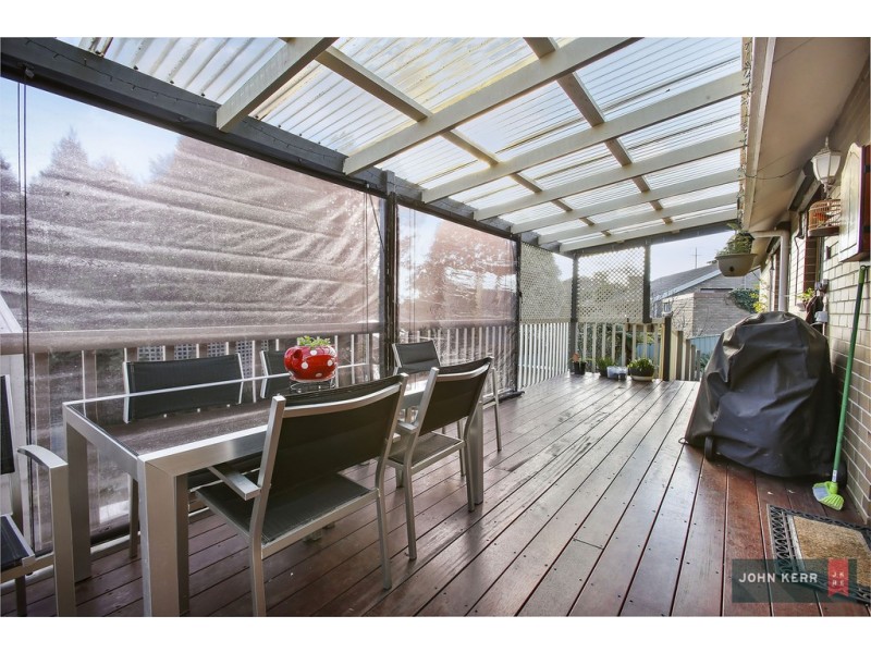 5 Smallburn Avenue, Newborough VIC 3825