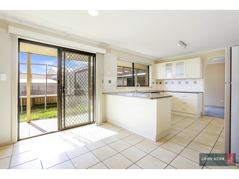 7 Libra Crescent, Moe VIC 3825