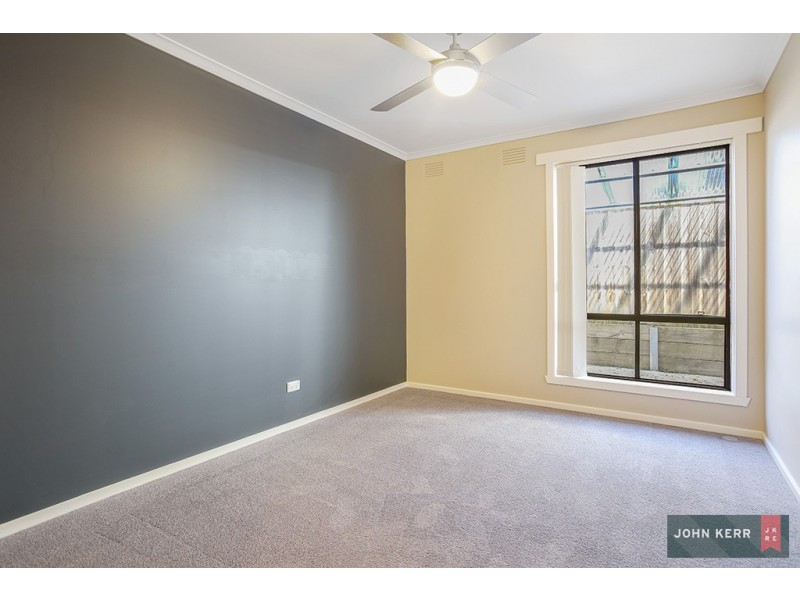 7 Libra Crescent, Moe VIC 3825