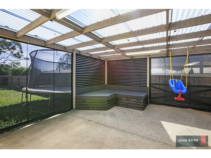 7 Libra Crescent, Moe VIC 3825