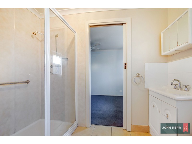 2/14-18 Bell Street, Moe VIC 3825