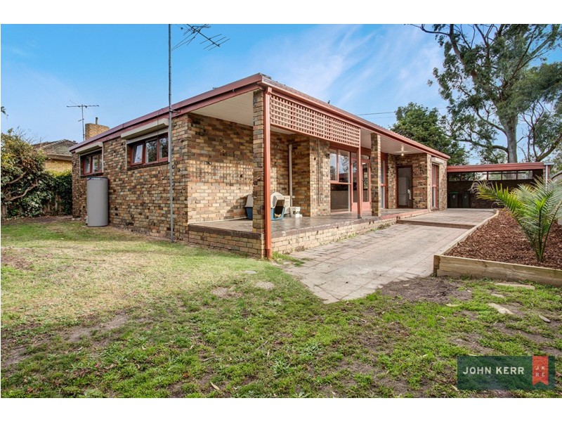 18 Shanahan Parade, Newborough VIC 3825