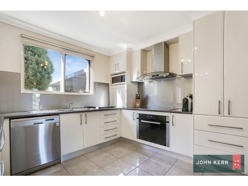 28 Chamberlain Road, Newborough VIC 3825