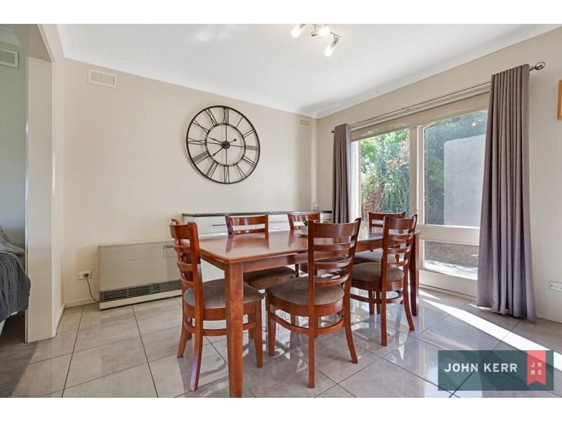 28 Chamberlain Road, Newborough VIC 3825