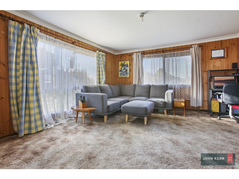 13 Tresswell Avenue, Newborough VIC 3825