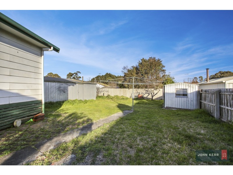 13 Tresswell Avenue, Newborough VIC 3825