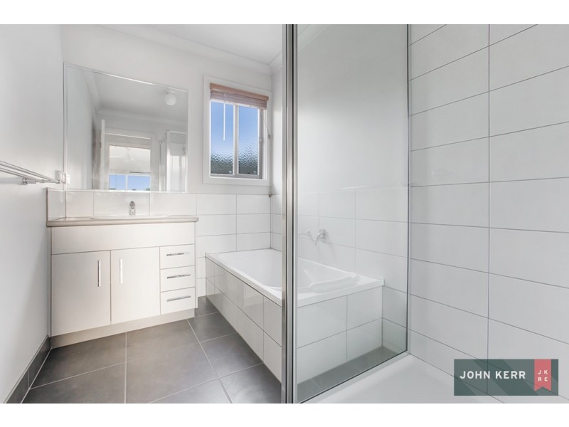 4A Venice Street, Newborough VIC 3825