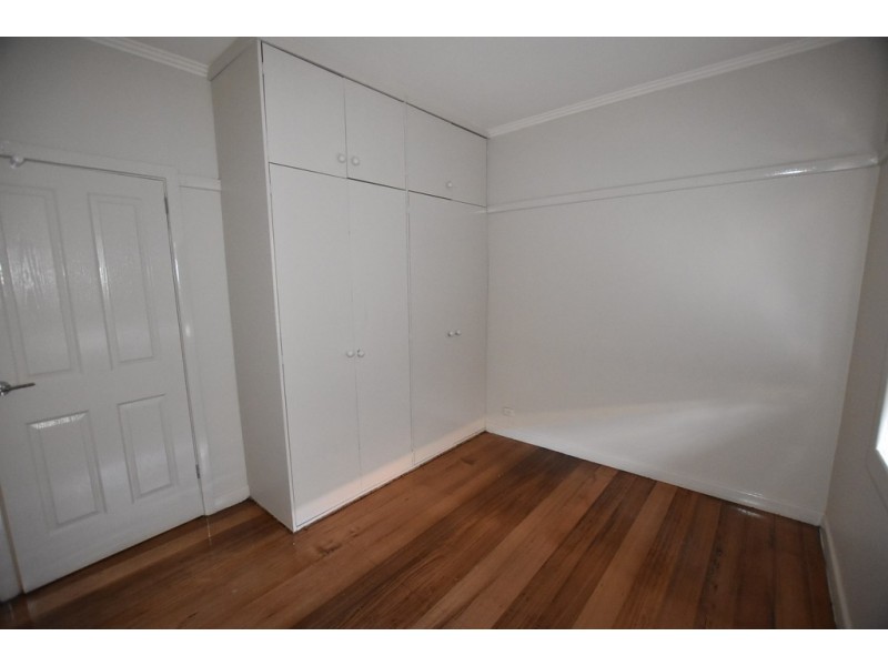 56 Moore Street, Moe VIC 3825