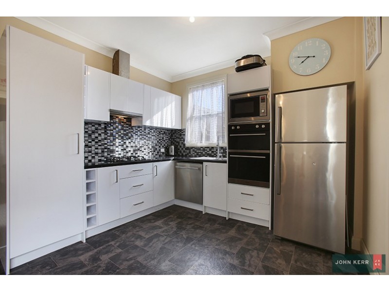 19 Parer Avenue, Moe VIC 3825