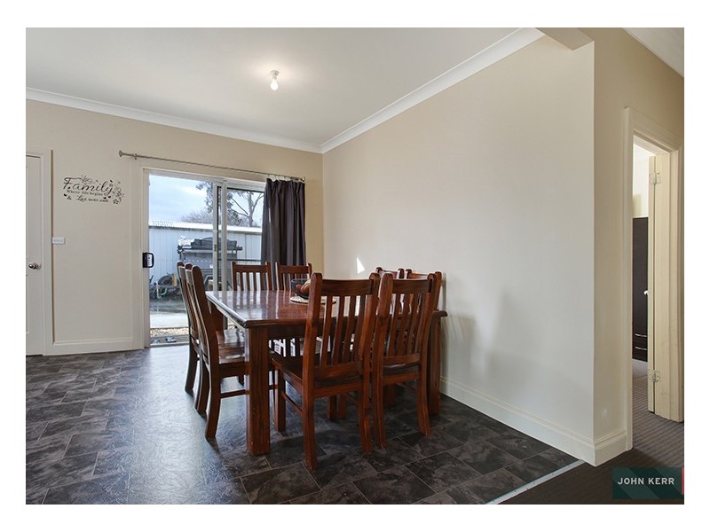 19 Parer Avenue, Moe VIC 3825