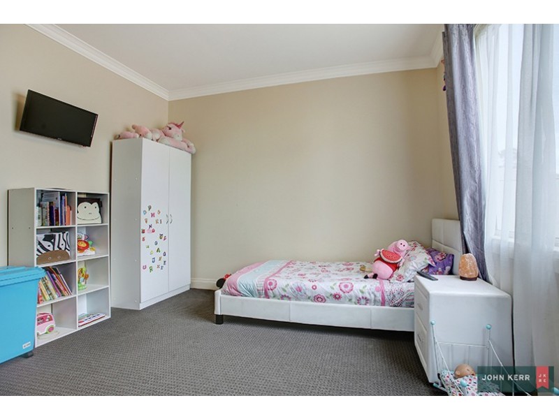 19 Parer Avenue, Moe VIC 3825