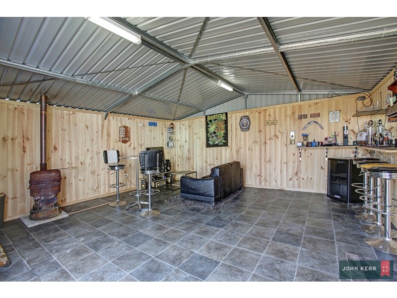 19 Parer Avenue, Moe VIC 3825