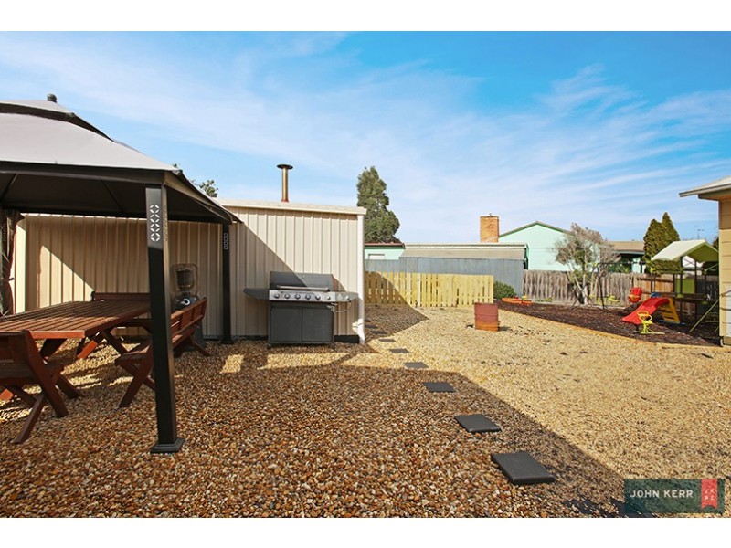 19 Parer Avenue, Moe VIC 3825