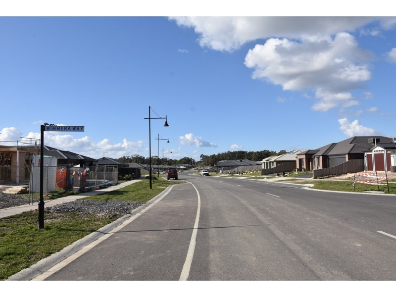 42 Discovery Boulevard, Moe VIC 3825