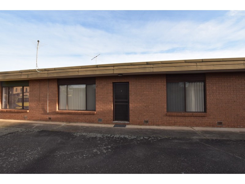2/6 Ferguson Street, Moe VIC 3825