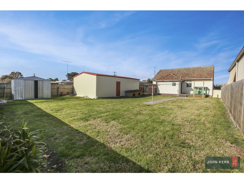 36 Austin Avenue, Moe VIC 3825