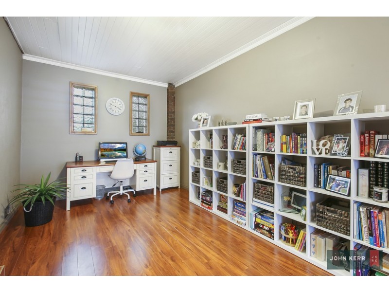 8 Monte Crescent, Moe VIC 3825