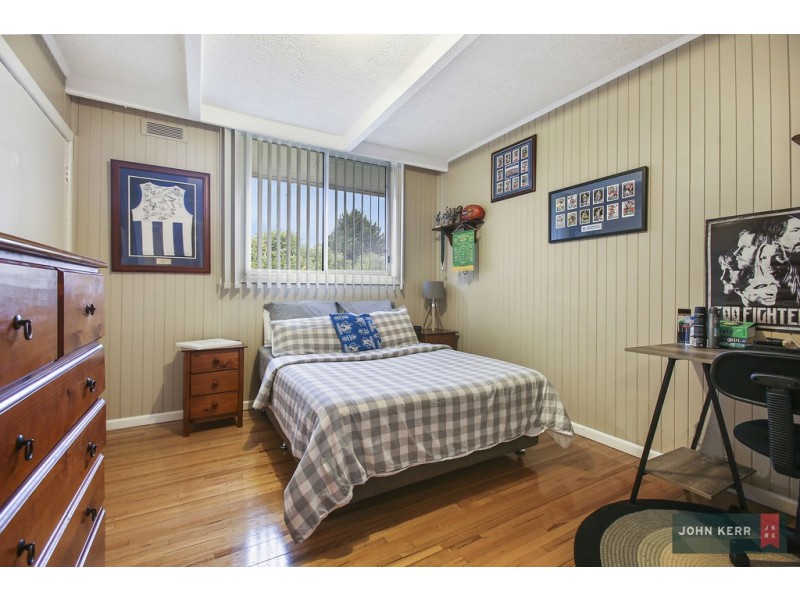 8 Monte Crescent, Moe VIC 3825
