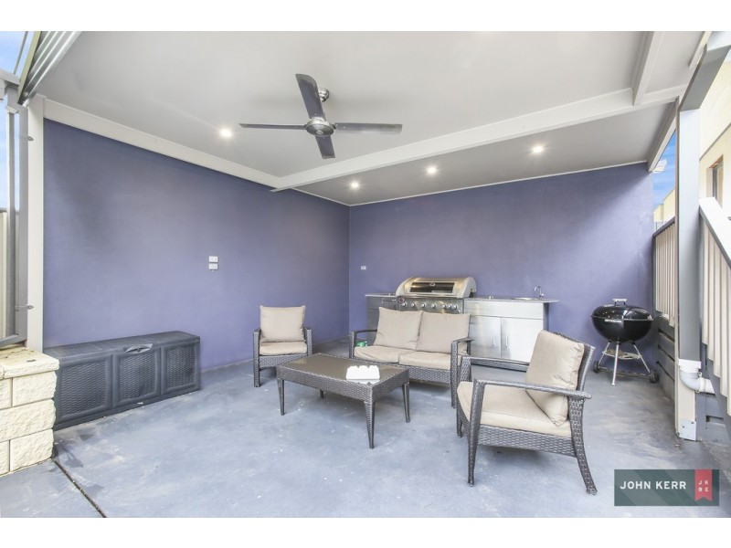 8 Monte Crescent, Moe VIC 3825