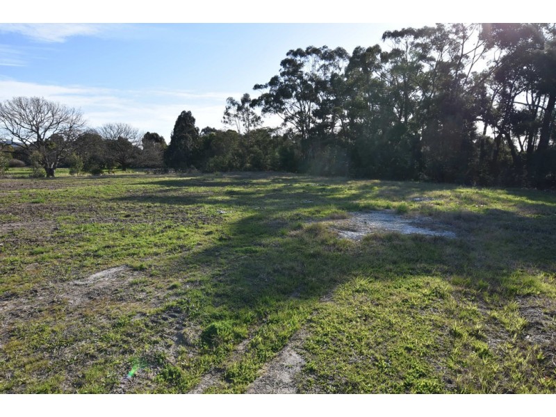 4 Noble Court, Newborough VIC 3825