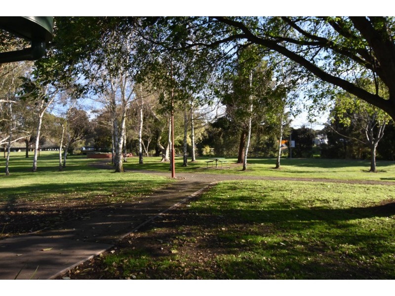 4 Noble Court, Newborough VIC 3825