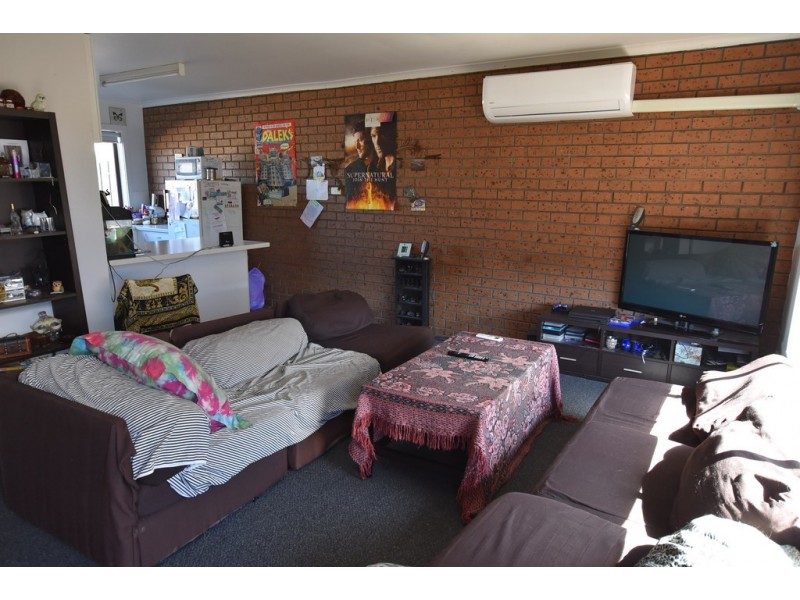 3/6 Ferguson Street, Moe VIC 3825