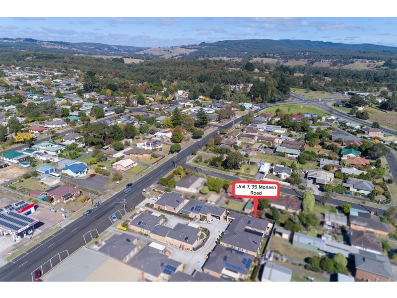 7/35 Monash Road, Newborough VIC 3825